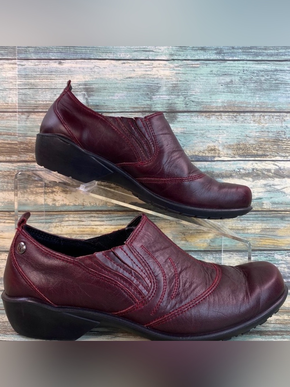Romika Loafers Womens Size 5-5.5 Burgundy Leather Slip On Lightweight Shoes